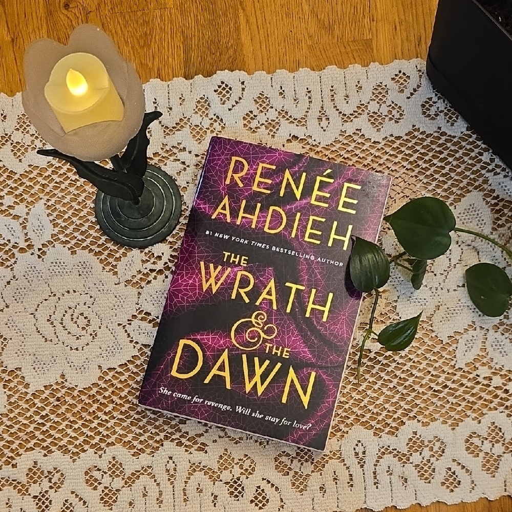 The Wrath & The Dawn Book by Renée Ahdieh